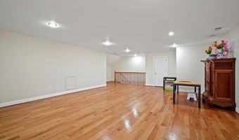 7230 BEVERLY St, Annandale, VA 22003