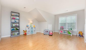 1206 Fairfax Woods Dr, Apex, NC 27502