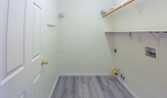 932 Lakeview Dr, Dayton, NV 89403