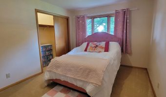 715 S Dodge St, Algona, IA 50511