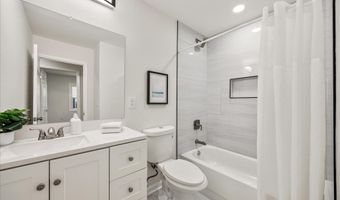 4001 YARMOUTH Ln, Bowie, MD 20715