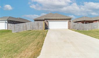 6605 SW Warrington Rd, Bentonville, AR 72713
