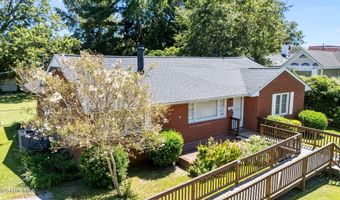 4083 Pitt St, Ayden, NC 28513