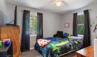 15 Hamden Place Rd, Arundel, ME 04046