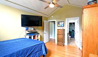 160 Redwood Dr, Bardstown, KY 40004