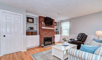 20 William Pond Rd, Atkinson, NH 03811