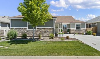 752 E Cottage Loop, Gardnerville, NV 89460