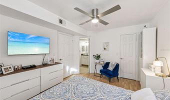 415 LAKEPOINTE Dr 103, Altamonte Springs, FL 32701