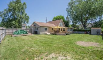 76 Midvale Ave, Cranston, RI 02920