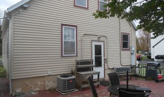 201 W Spruce St, Abbotsford, WI 54405