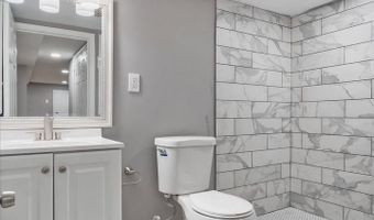 327 LYNDHURST St, Baltimore, MD 21229