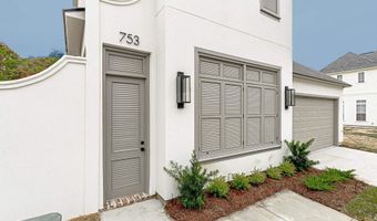 753 Louise James Dr, Baton Rouge, LA 70806