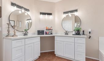 10951 W IVORY Ln, Avondale, AZ 85392
