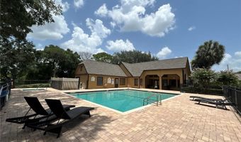 380 LAKEPOINTE Dr 202, Altamonte Springs, FL 32701