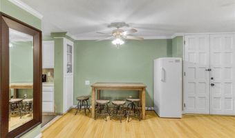 5334 Lindley Ave 219, Encino, CA 91316