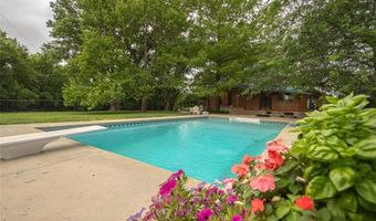 364 E 1600 Rd, Baldwin City, KS 66006