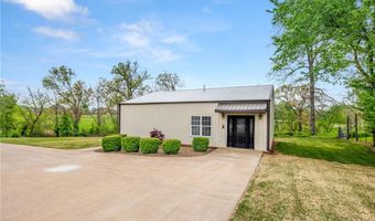 323 Bright St, Cave Springs, AR 72718