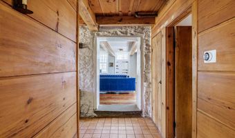 582 Old Kings Hwy, Accord, NY 12404