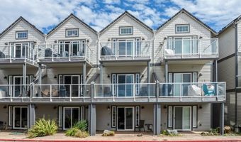 168 N PACIFIC St, Rockaway Beach, OR 97136