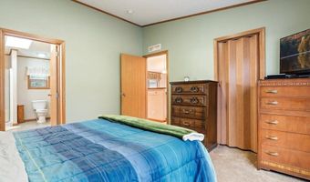 216 Hazel St N, Backus, MN 56435