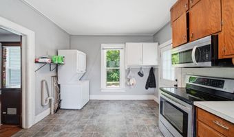 225 Seeley St, Adrian, MI 49221