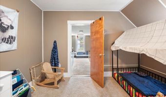 4 Center St, Barre, VT 05641