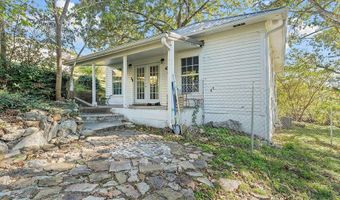 202 Oak St, Anderson, MO 64831