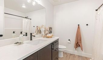 388 Church St, Ammon, ID 83401