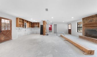 2487 S FM 17, Alba, TX 75410