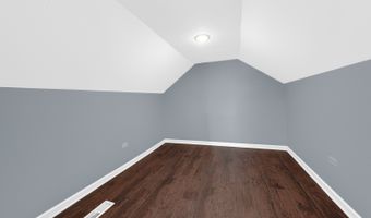 38717 N Lake St, Antioch, IL 60002