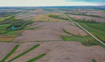 01 Vine Ave, Ainsworth, IA 52201