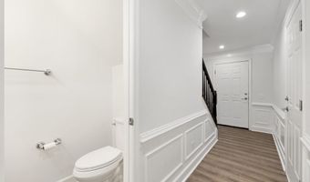 22262 MEADFOOT Ter, Ashburn, VA 20148