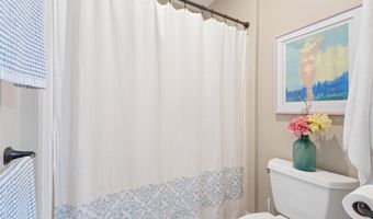 4232 N TERRAVIEW Dr, Appleton, WI 54913
