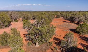 W Conwayden Road, Ash Fork, AZ 86320