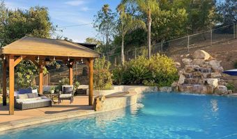 2110 Campo Pl, Escondido, CA 92027