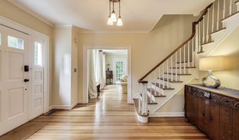5809 GROSVENOR Ln, Bethesda, MD 20814
