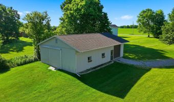 3919 County Rd 34, Auburn, IN 46706
