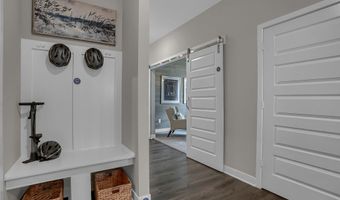 5151 Nettleton Way, Avon, IN 46123