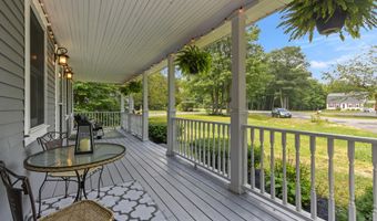 15 S Ridge Dr, Standish, ME 04084