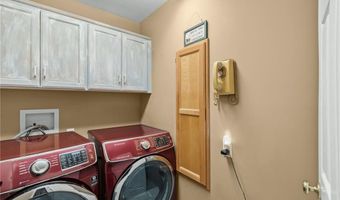 1720 N 150th St, Basehor, KS 66007