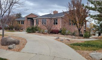 2428 W SILVERPOINT Way S, Bluffdale, UT 84065