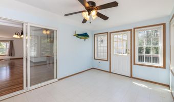 37 Magnolia Ln, Belmont, NH 03220