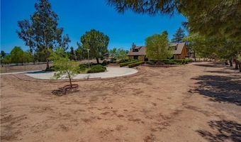 34155 Castlehaven Rd, Agua Dulce, CA 91390