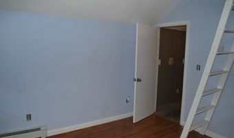 43 Camelot Dr, Bedford, NH 03110