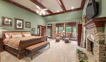 4561 Thornbury Close Way, Flowery Branch, GA 30542