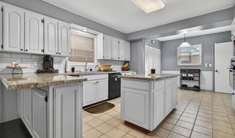 1621 Harris Dr, Bartlesville, OK 74006
