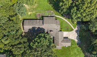 121 Peacock Rd, Barnesville, GA 30204