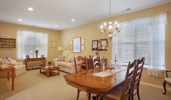 10 Harbor Pl, Barnegat, NJ 08005