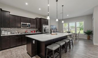56 Carolina Oaks Ave, Bluffton, SC 29909
