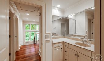 38 River Shoals Dr, Athens, GA 30606